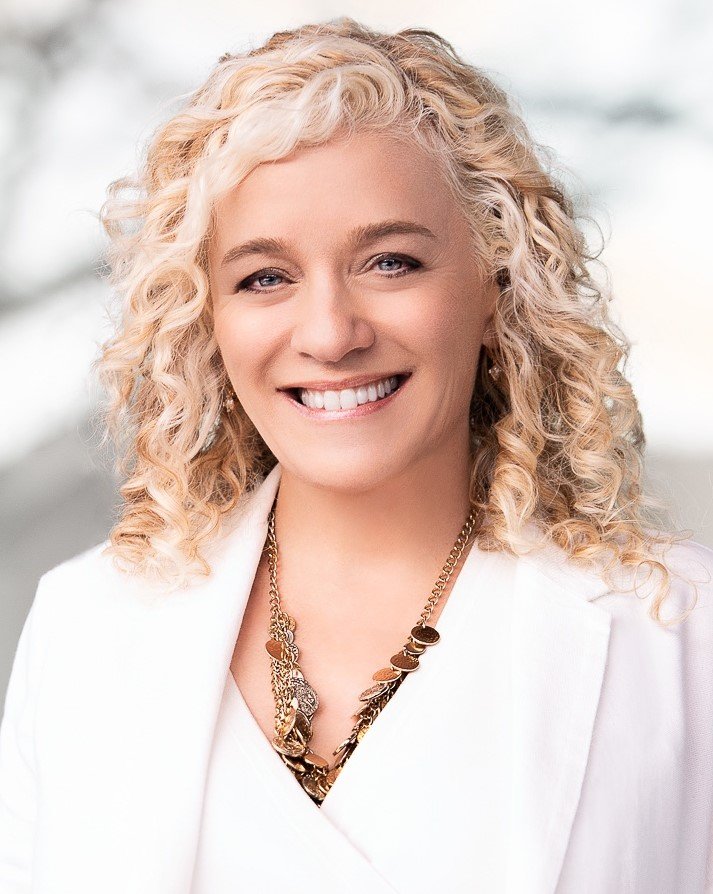 Allison Massari - Professional null Speaker