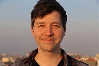 Dylan Thuras - Professional null Speaker