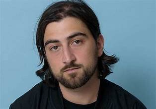 Noah Kahan - Professional null Speaker