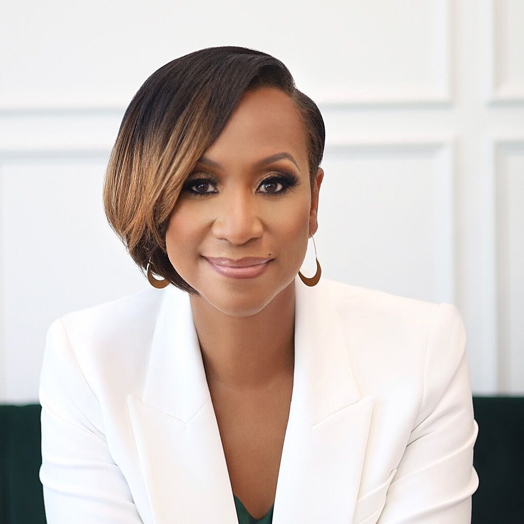 Anita Phillips - Professional Speakers Booking