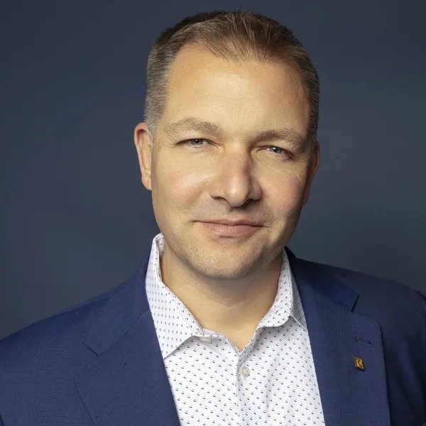Scott Tillema - Professional null Speaker