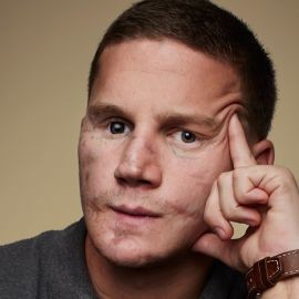 Kyle Carpenter - Professional null Speaker