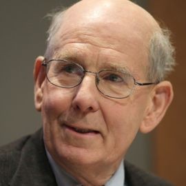 A. Gary Shilling - Professional null Speaker