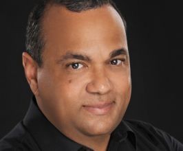 Anthony DeLima - Professional null Speaker