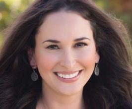 Laura Saltman - Professional null Speaker