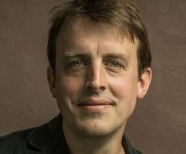 Oliver Bullough - Professional null Speaker
