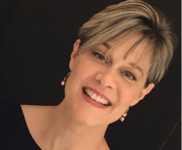 Heidi Floyd - Professional null Speaker
