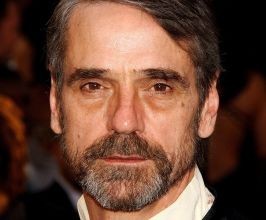 Jeremy Irons - Professional null Speaker