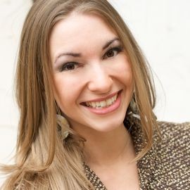 Angela Rose - Professional null Speaker