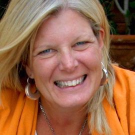 Ellen Barone - Professional null Speaker