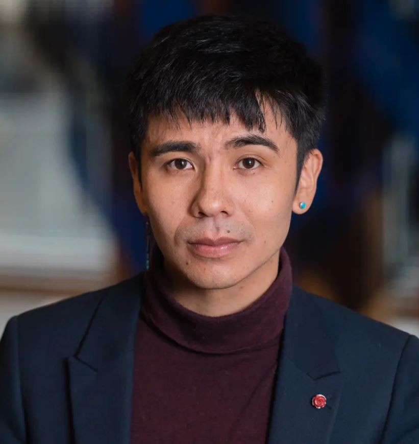 Ocean Vuong - Professional null Speaker