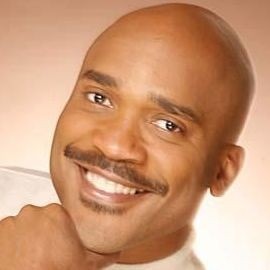 Shane Salter - Professional null Speaker