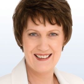Helen Clark - Professional Speakers Booking