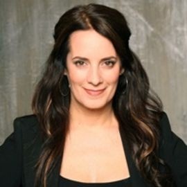 Lisa Haisha - Professional null Speaker