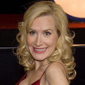 Angela Kinsey - Professional null Speaker