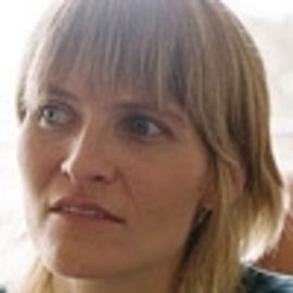 Dana Goodyear - Professional null Speaker