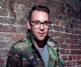 Ilan Hall - Professional null Speaker