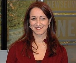 Farnaz Fassihi - Professional Speakers Booking