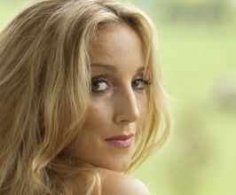 Ashley Monroe - Professional null Speaker