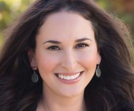 Laura Saltman - Professional null Speaker