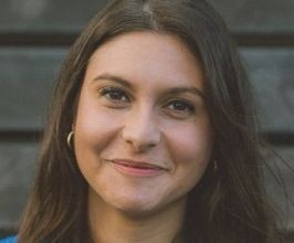 Arianna Simpson - Professional Speakers Booking