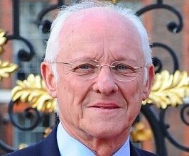 Dickie Arbiter - Professional Speakers Booking