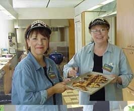 Bbq Queens - Professional null Speaker