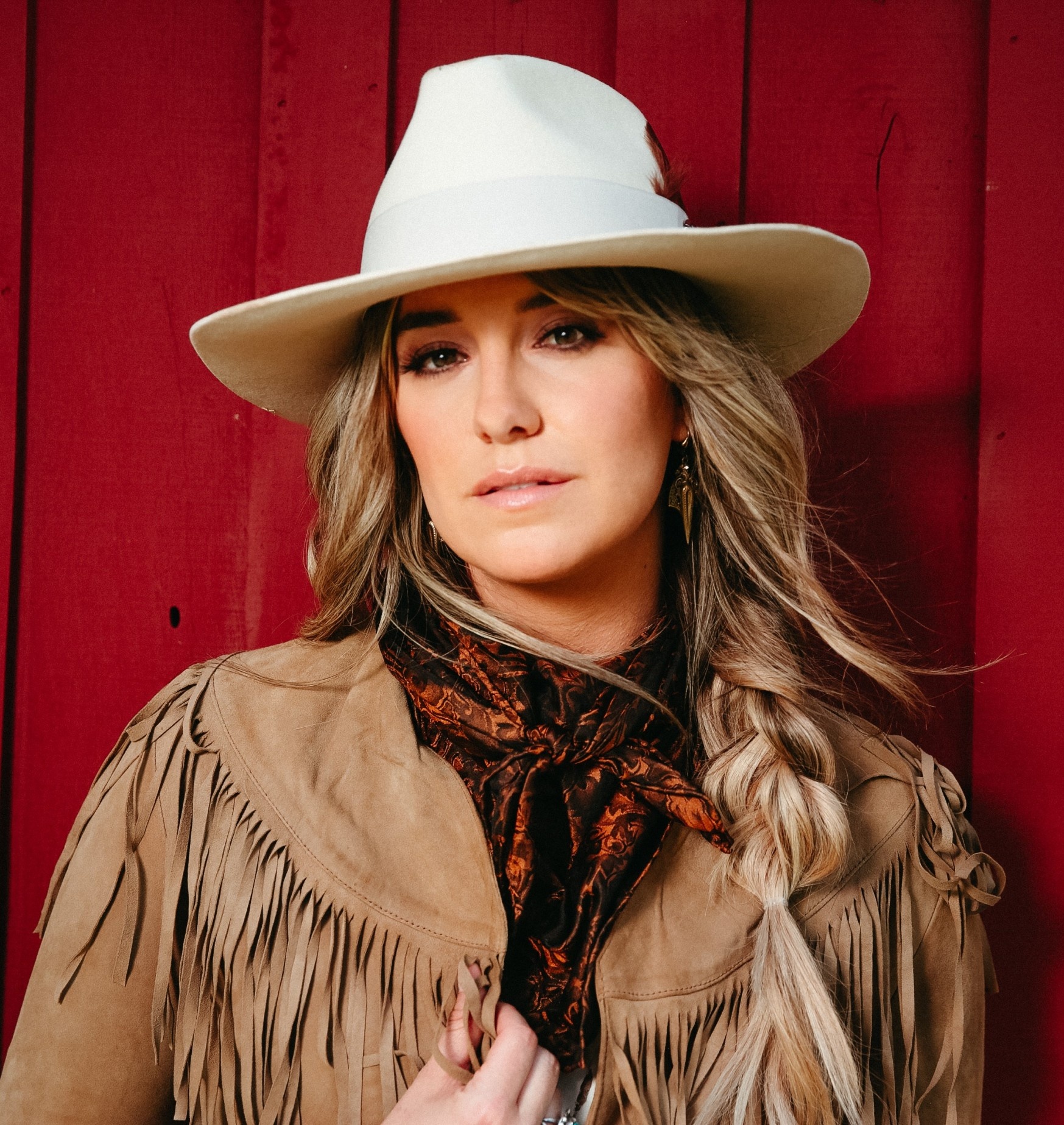 Lainey Wilson - Professional null Speaker