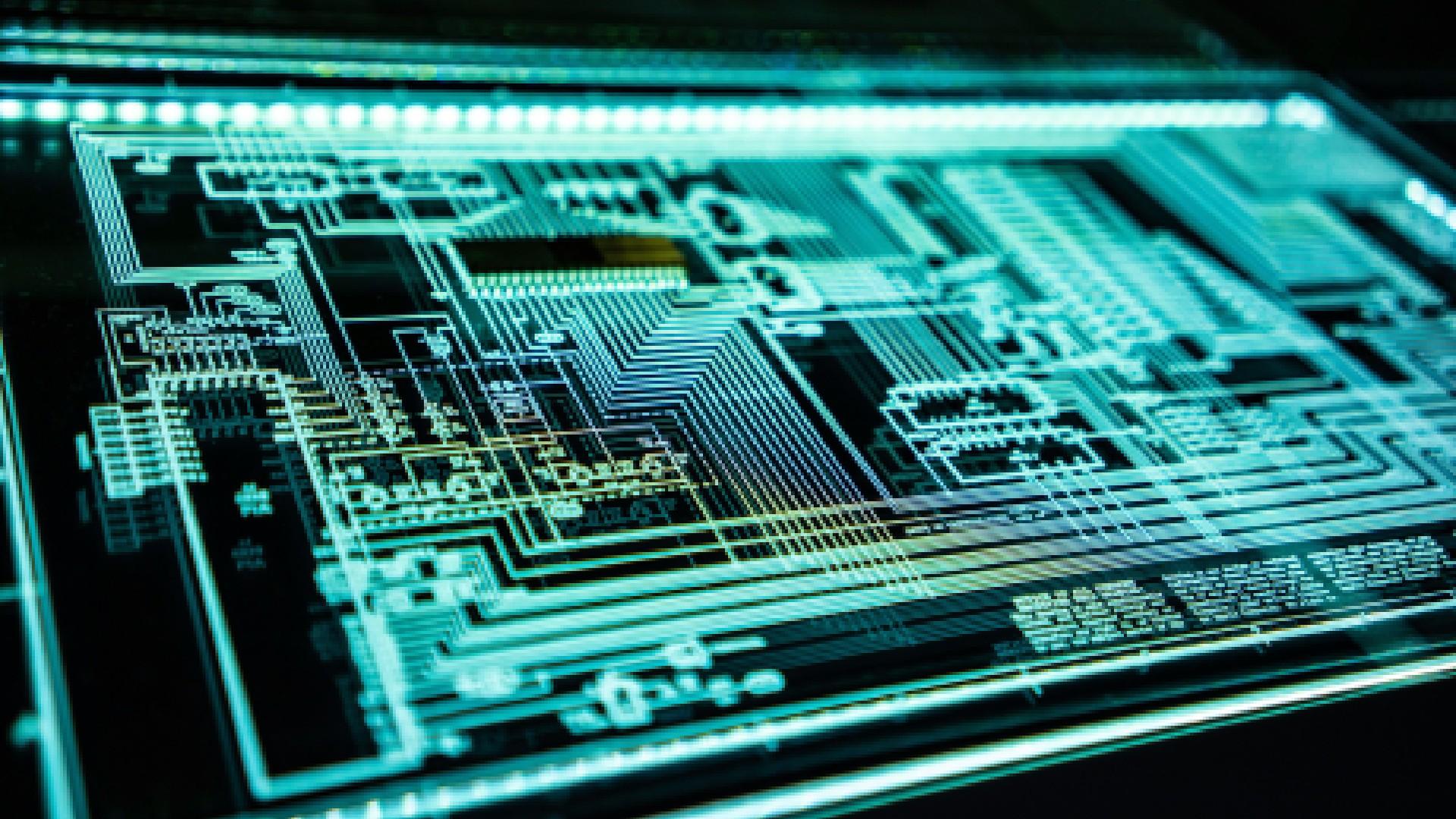 The Ultimate Guide to Booking the Right Cybersecurity Speaker for Any Audience