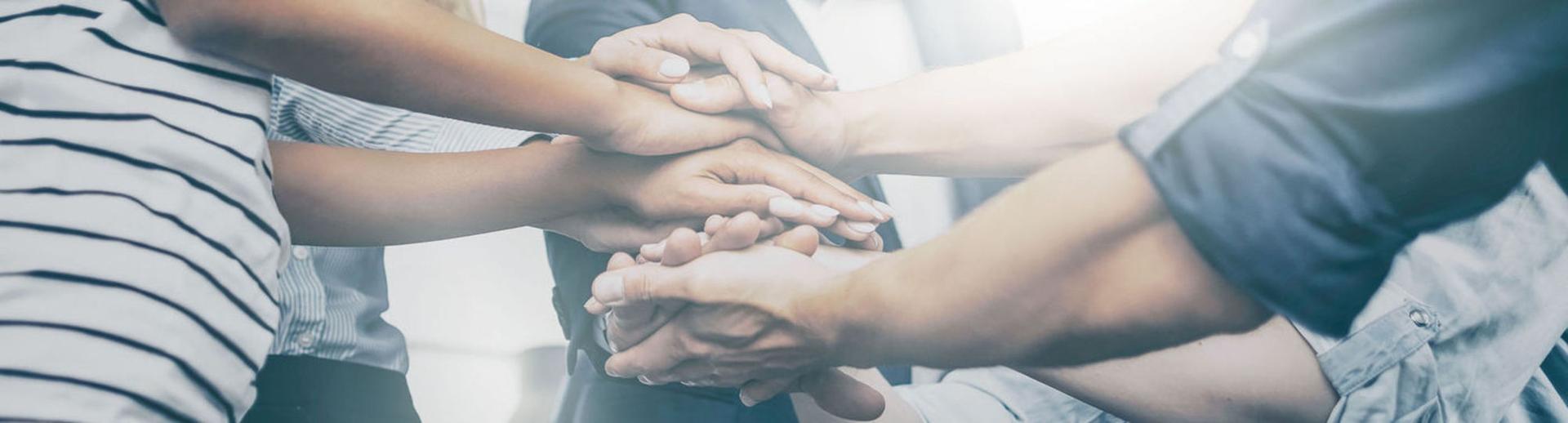 Generation Issues Experts hero