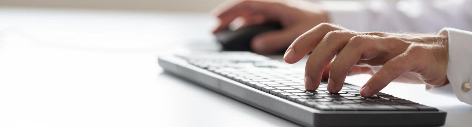 Bloggers speakers for hire