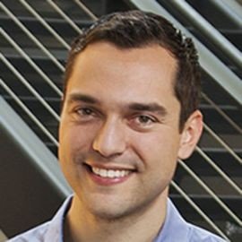 Nathan Blecharczyk - Professional null Speaker
