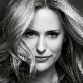 Aimee Mullins - Professional null Speaker