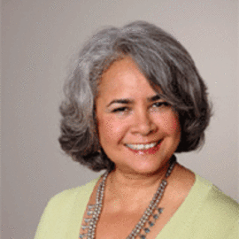 Esmeralda Santiago - Professional null Speaker