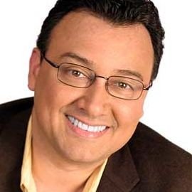 Mario Bosquez - Professional Speakers Booking