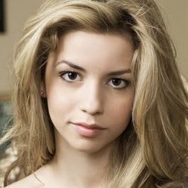 Masiela Lusha - Professional null Speaker