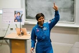 Yvonna Cagle - Professional Speakers Booking