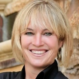 Mariel Van Tatenhove - Professional Speakers Booking