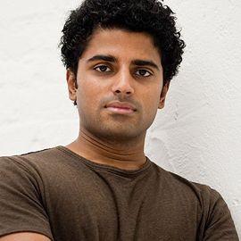 Naveen Selvadurai - Professional null Speaker