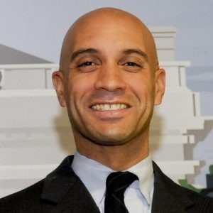 Adrian Fenty - Professional null Speaker