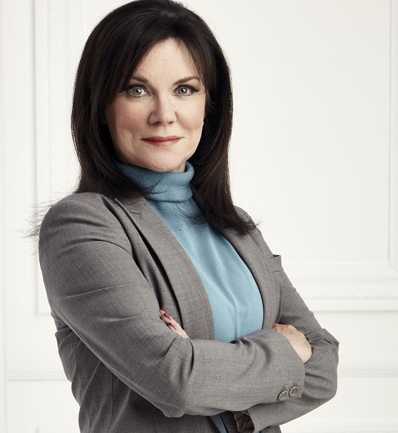 Candice DeLong - Professional null Speaker