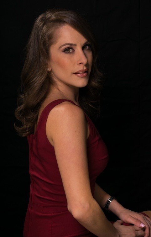 Ana Kasparian - Professional null Speaker