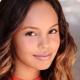 Alisha Boe - Professional null Speaker