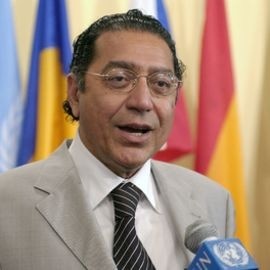 Ambassador Munir Akram - Professional null Speaker