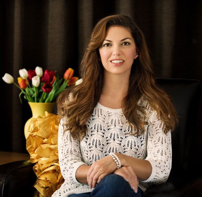 Carine McCandless - Professional Speakers Booking