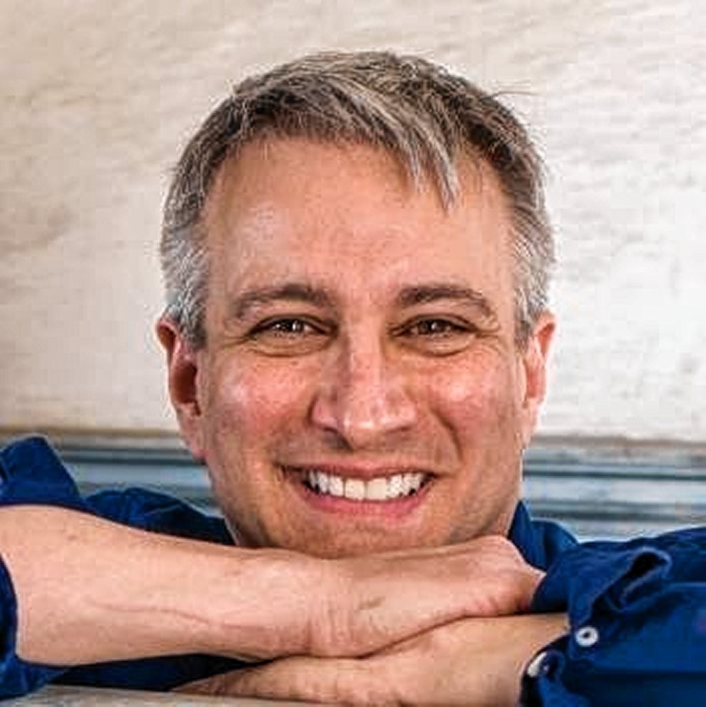 Bronson Pinchot - Professional null Speaker
