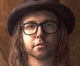 Aaron Lee Tasjan - Professional null Speaker