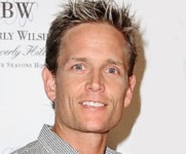 Damian Whitewood - Professional null Speaker