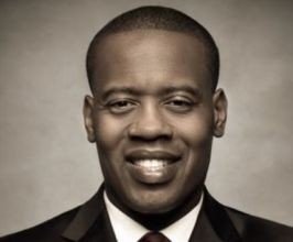 Anthony Daniels - Professional Speakers Booking