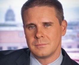 Dan Pfeiffer - Professional null Speaker